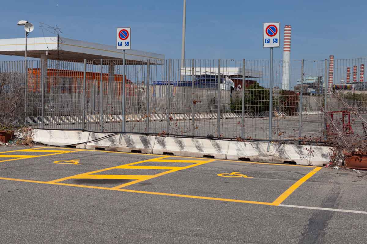 https://portisenzabarriere.it/portisite/wp-content/uploads/2022/06/11_PARCHEGGIO_NORD-5.jpg